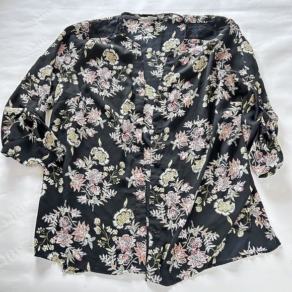 Terra & Sky Tops - 5/$25 Terra & Sky Sheer Button Down Long Sleeve Black Floral size 0X (14W)